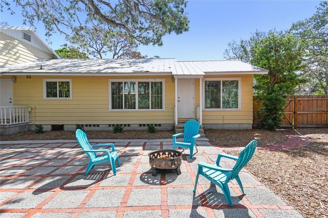3001 Bay Shore Cir, House other with 2 bedrooms, 2 bathrooms and null parking in SARASOTA FL | Image 11
