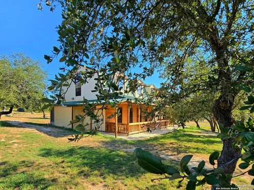 180 Hondo Spur, Tarpley, TX, 78883 | Card Image