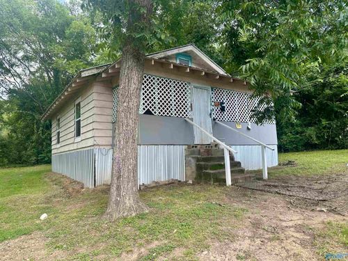 1008 Penny St, GADSDEN, AL, 35901-2234 | Card Image