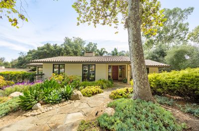 115 Coronada Circle, Home with 2 bedrooms, 2 bathrooms and null parking in SANTA BARBARA CA | Image 1