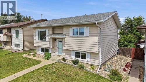 4612 Womacks, Blackfalds, AB, T0M0J0 | Card Image