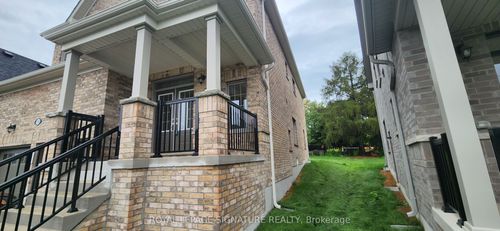 78 N Garden Blvd, Port Perry, ON, L9L0E1 | Card Image