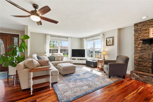 1503 Grandview Way, House other with 5 bedrooms, 3 bathrooms and 2 parking in Sewickley PA | Image 6