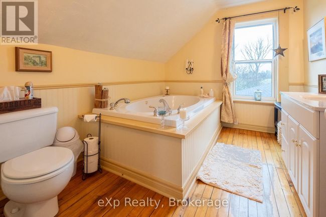 394213 Concession 2, House other with 4 bedrooms, 3 bathrooms and 10 parking in West Grey ON | Image 30