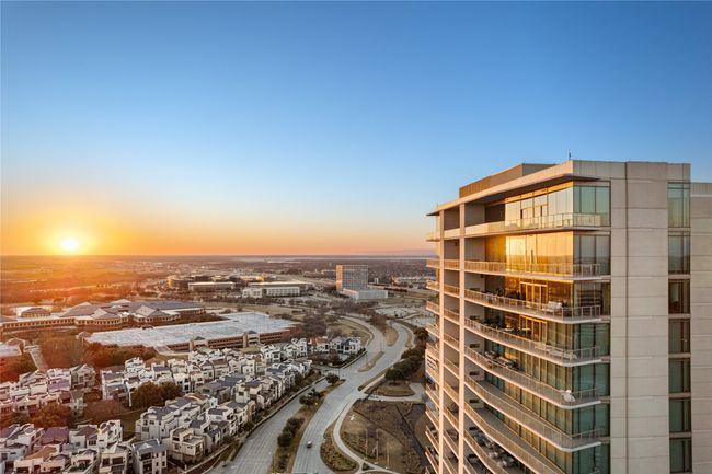APT-1403 - 7901 Windrose Ave, Condo with 2 bedrooms, 3 bathrooms and null parking in Plano TX | Image 14