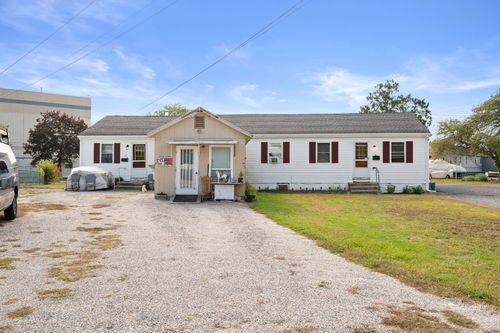 31 Lewiston Ct, Groton, CT, 06340-4707 | Card Image