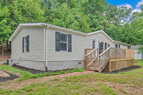 8444 Jeters Chapel Rd, Vinton, VA, 24179-5770 | Card Image