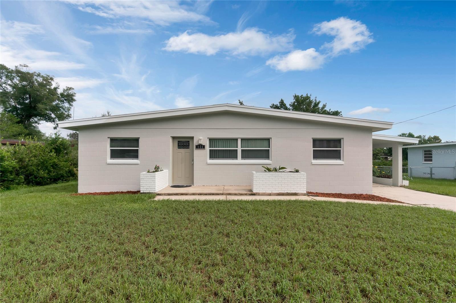 Pennsylvania Ave, Deland, FL 32720