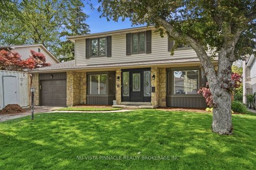 11 Runnymede Cres, London, ON, N6G1Z7 | Card Image