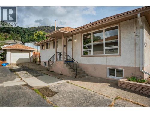 3141 Highway Dr, Trail, BC, V1R2T4 | Card Image