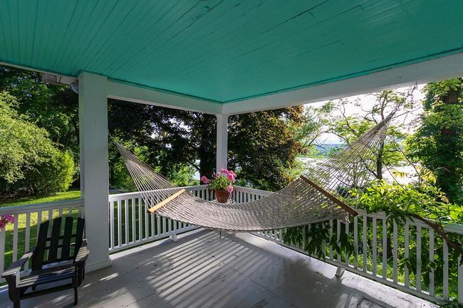 View of wooden terrace | Image 4