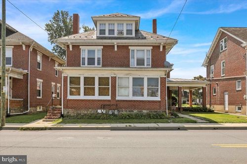128-126 E Main St, FLEETWOOD, PA, 19522-1436 | Card Image