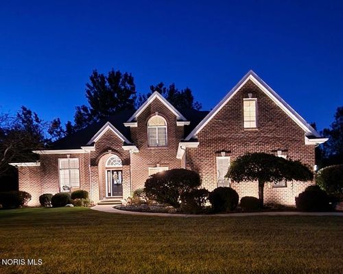 8000 Quarry Rd, Maumee, OH, 43537-9472 | Card Image