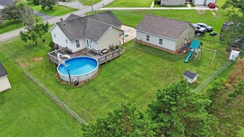 215 Fiddlers Dr, Whitwell, TN, 37397-8918 | Card Image