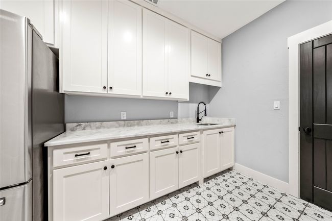 8300 Spicewood Springs Rd, House other with 4 bedrooms, 4 bathrooms and null parking in China Spring TX | Image 12
