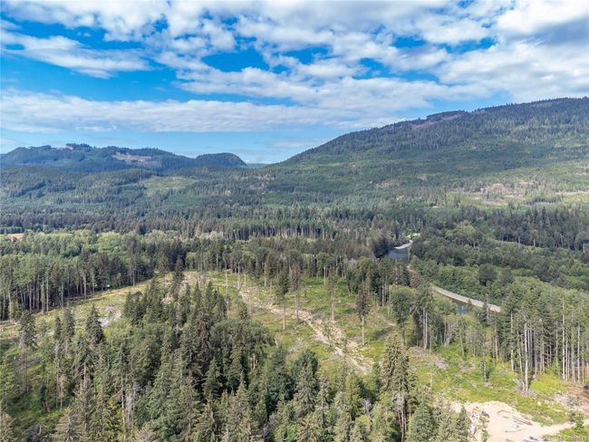 1301 Sayward Rd, House other with 5 bedrooms, 3 bathrooms and 6 parking in Sayward BC | Image 89