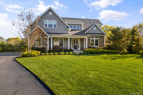 38 Blackberry Ln, Center Moriches, NY, 11934-1413 | Card Image