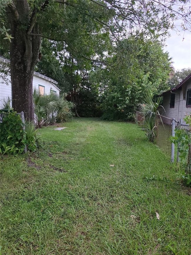 2119 W Chestnut St, House other with 3 bedrooms, 1 bathrooms and null parking in TAMPA FL | Image 12