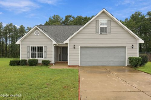 255 Cash Ave, Raeford, NC, 28376-6284 | Card Image