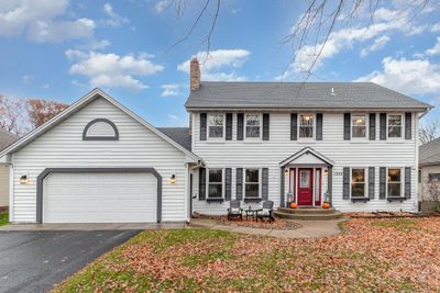 Welcome home to this beautiful classic Colonial with lots of room for a growing family | Image 1