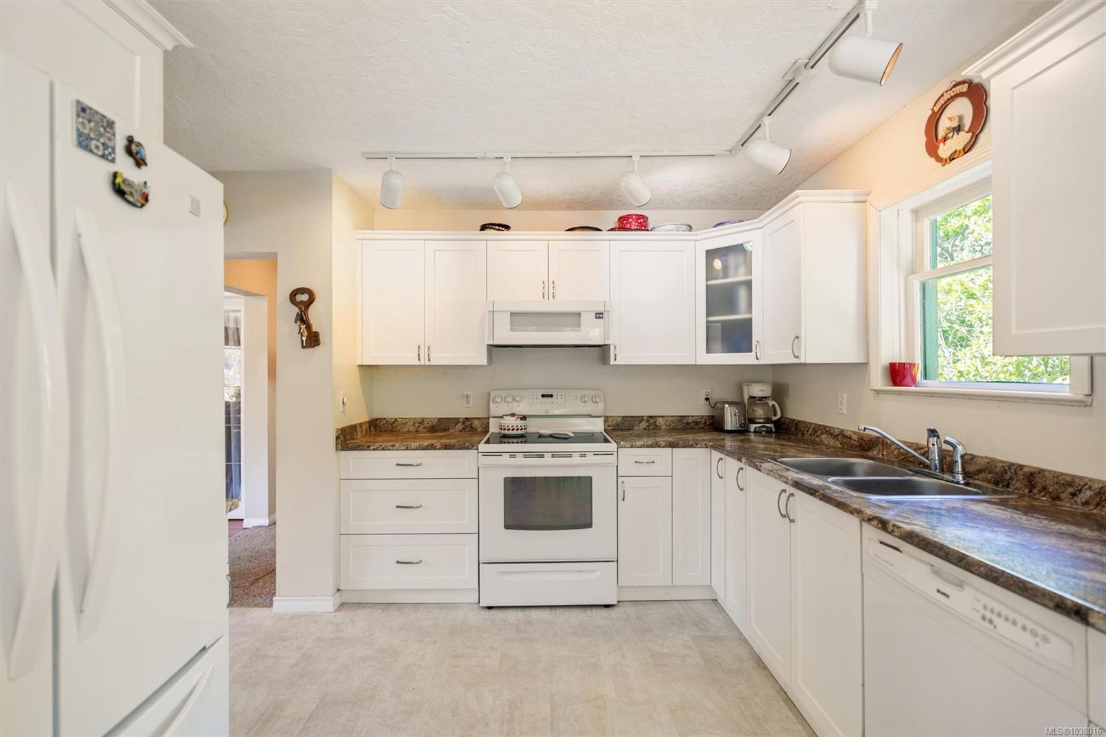 Residential in North Saanich 2