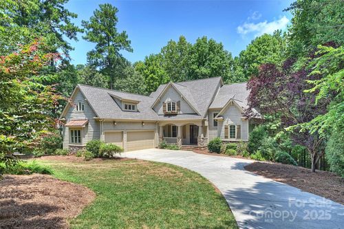 139 E Callicutt Trl, Mooresville, NC, 28117-6602 | Card Image