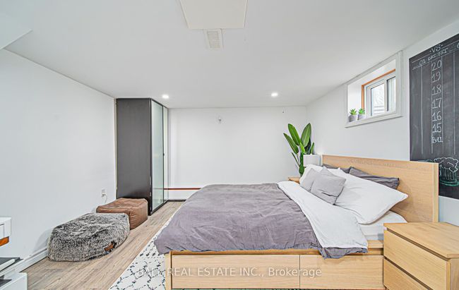 1383 Dobbin Ave, House other with 3 bedrooms, 2 bathrooms and 4 parking in Peterborough ON | Image 21