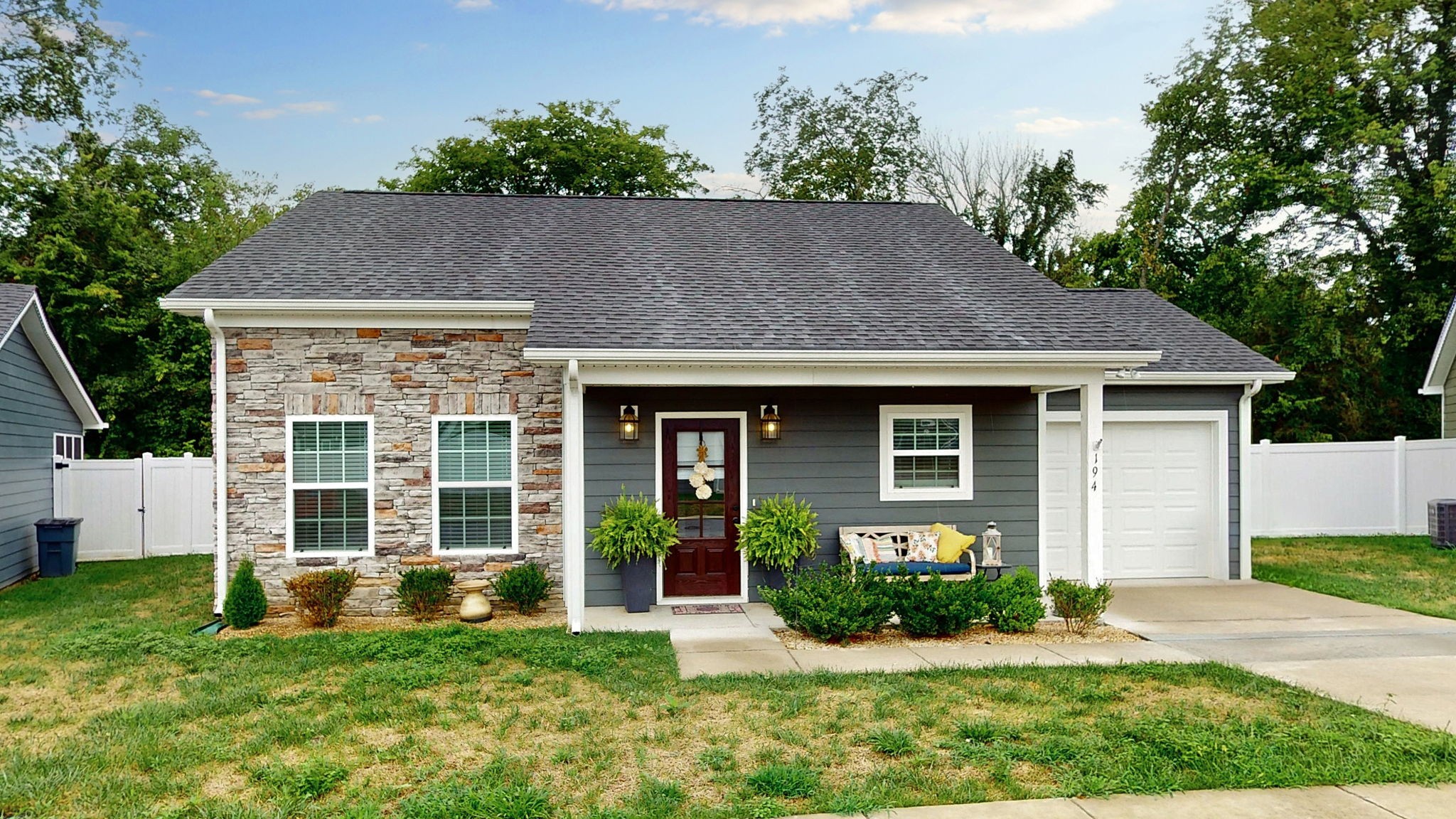 Nichols Dr, Woodbury, TN 37190