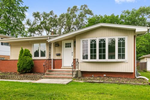 214 N Gay Ct, Glenwood, IL, 60425-1302 | Card Image