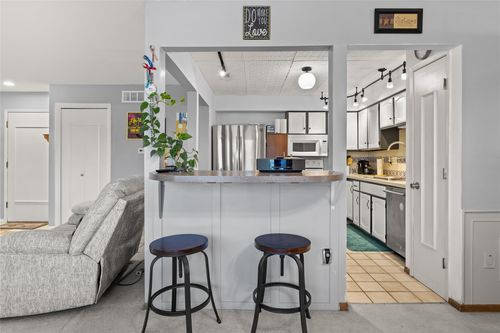 unit-1105-1100 50th St, West Des Moines, IA, 50266-4959 | Card Image