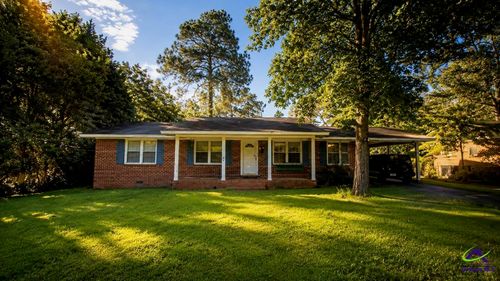 212 Jackson St, Warner Robins, GA, 31088-5119 | Card Image