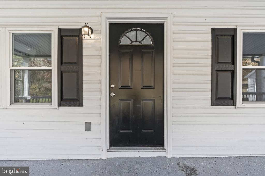 Residential Lease in HOLLYWOOD 4