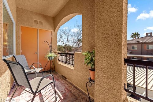 248-7701 W Robindale Rd, Las Vegas, NV, 89113-4042 | Card Image