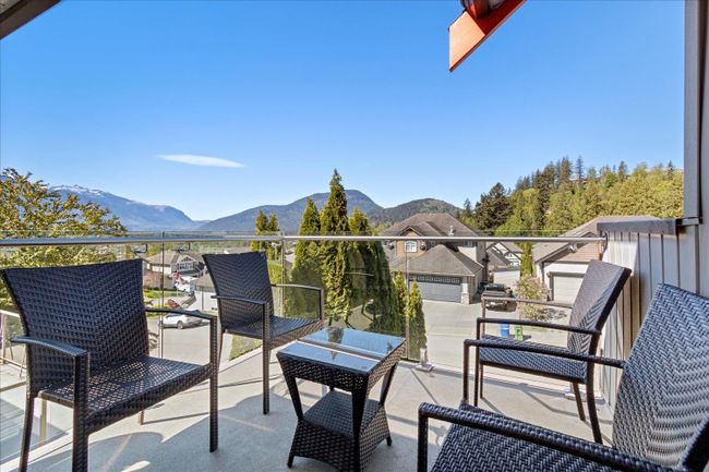 46082 Bridle Ridge Crescent, House other with 4 bedrooms, 3 bathrooms and 2 parking in Chilliwack BC | Image 34