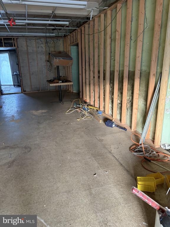Commercial Lease in DOUGLASSVILLE 5