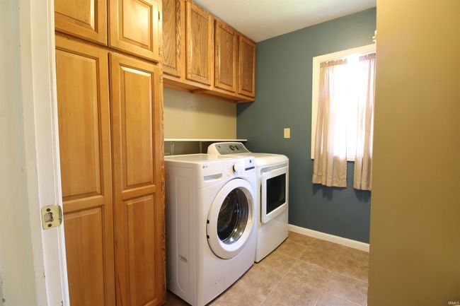 11 Water St, House other with 5 bedrooms, 2 bathrooms and null parking in Union Mills IN | Image 8