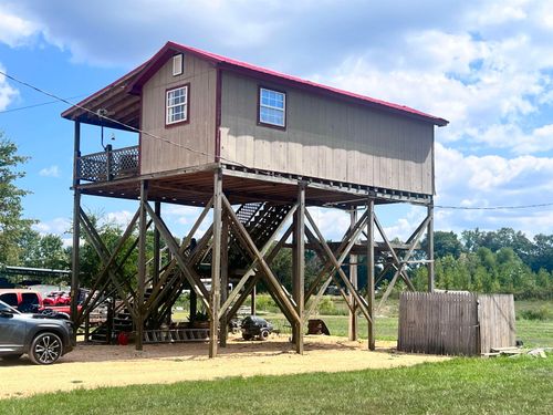 55 Bf Terry Cir, Savannah, TN, 38372-3779 | Card Image