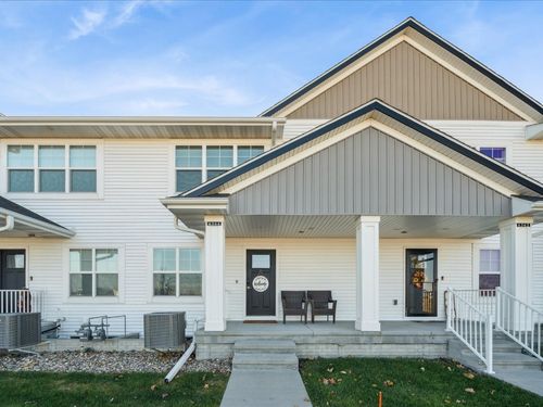 6364 Revival Aly, Marion, IA, 52302-8022 | Card Image