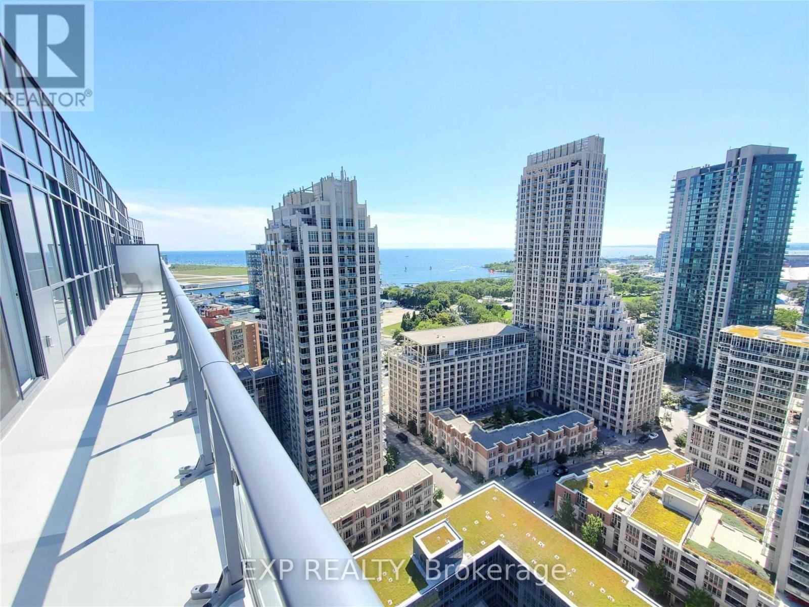 Residential Lease in Toronto (Waterfront Communities)