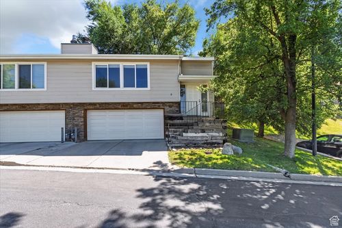 7869 Honeywood Hill Ln, Salt Lake City, UT, 84121-5918 | Card Image