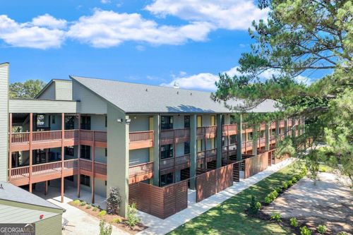 102-710 Jesse Jewell Parkway Se, Gainesville, GA, 30501 | Card Image