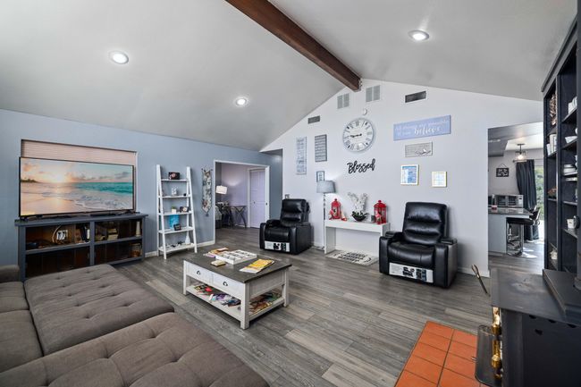 18401 Pellisier Rd-32 | Image 25