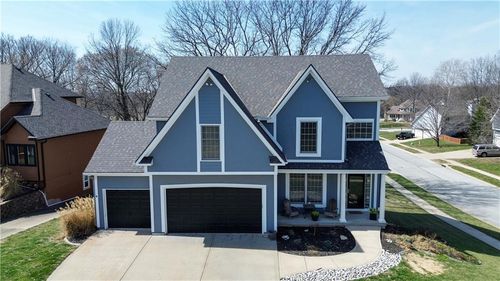 1124 Aspen Dr, Liberty, MO, 64068-7441 | Card Image