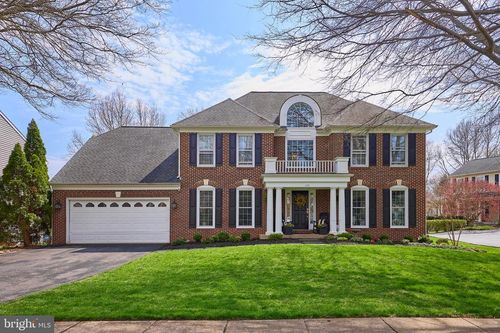 105 Whitney Pl Ne, LEESBURG, VA, 20176-4833 | Card Image