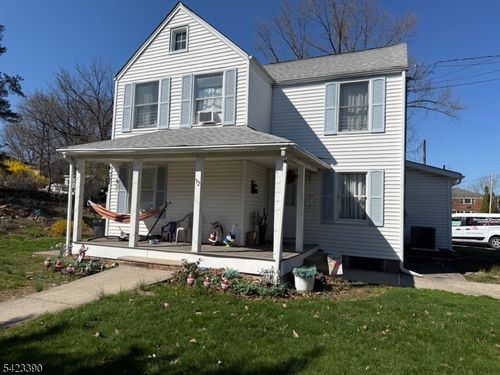 12 Storms Ave, Haskell, NJ, 07420-1329 | Card Image