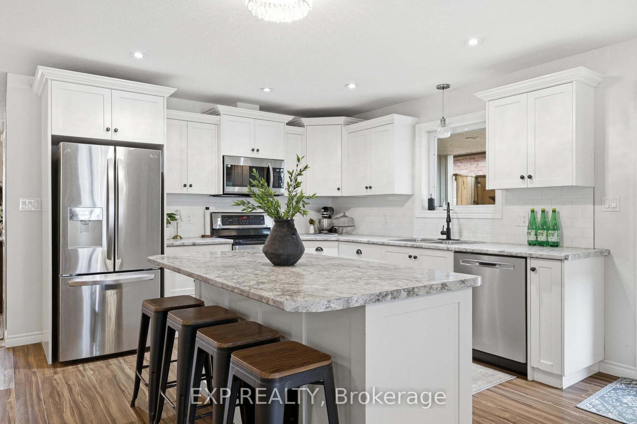 Residential in Minto 5