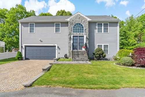 1084 Laurel St, Fall River, MA, 02721-2387 | Card Image