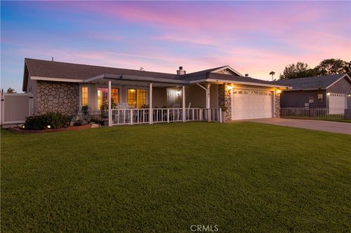 2361 Isabella Dr, Colton, CA, 92324-6823 | Card Image