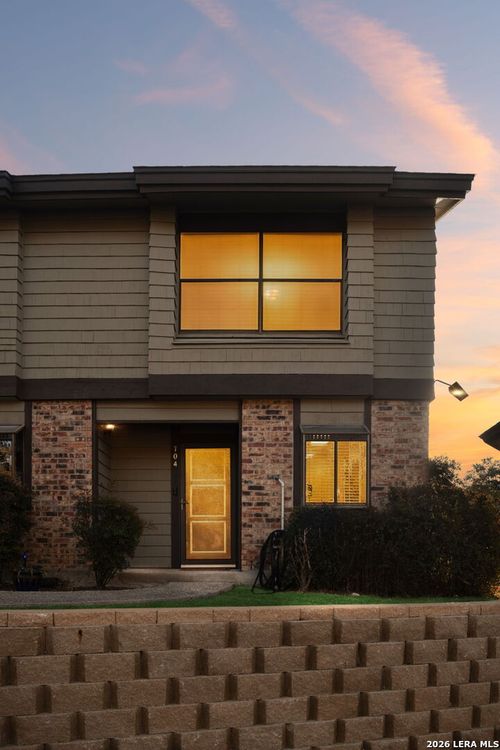 704-11815 Vance Jackson Rd, San Antonio, TX, 78230-1455 | Card Image