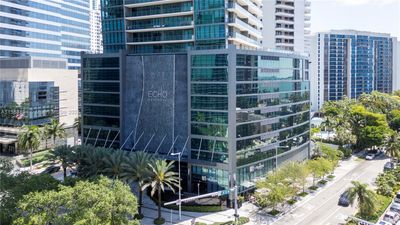 2606 - 1451 Brickell Ave, Condo with 1 bedrooms, 1 bathrooms and null parking in Miami FL | Image 2